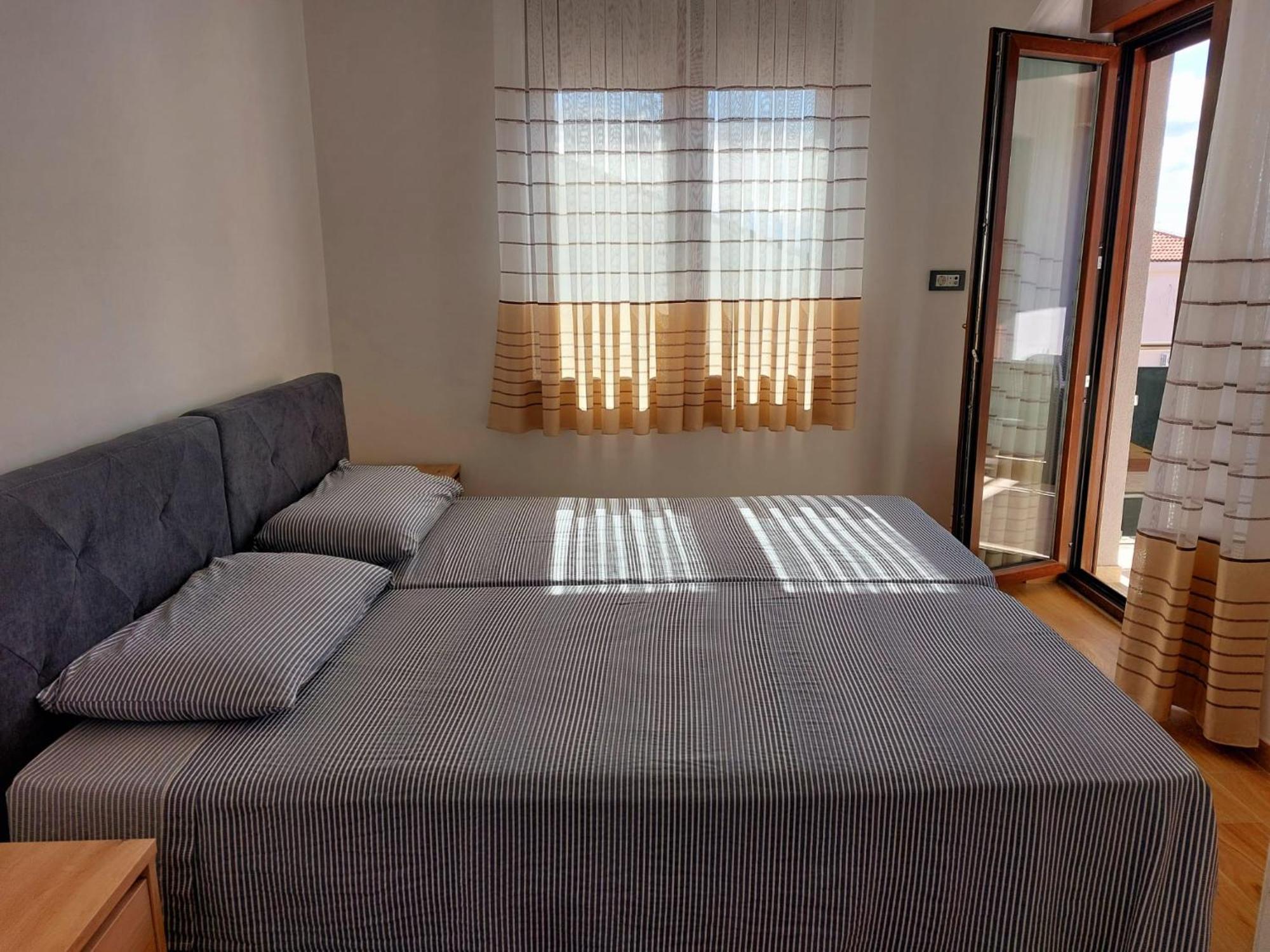 Apartmani Ivana Novi Novi Vinodolski Exterior foto